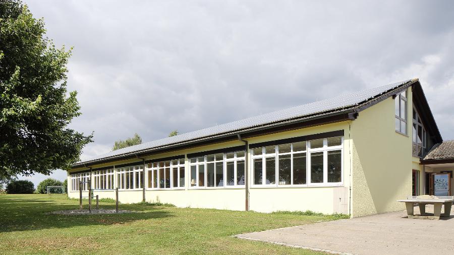 Gebäude der Grundschule Donaurieden