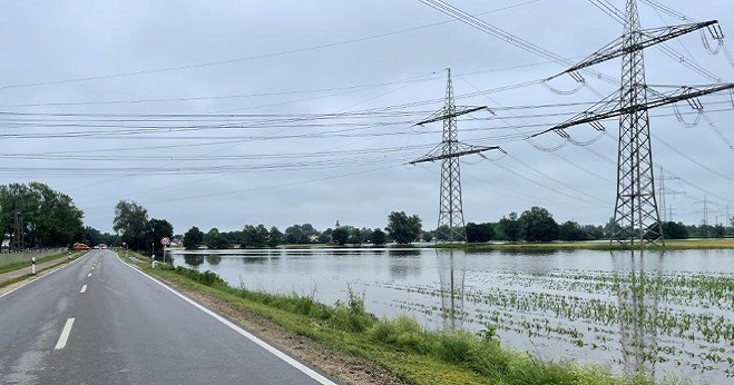 Hochwasser nach Starkregen Hochwasser nach Starkregen